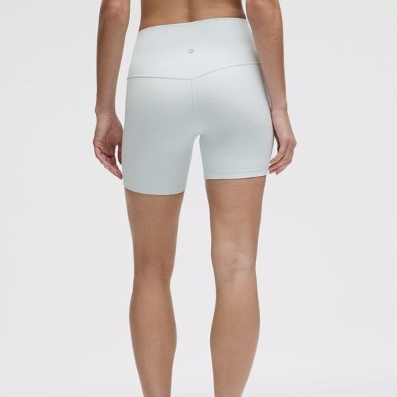 Lululemon Size 10 Mint Breeze Align High-Rise Short 6" - Picture 3 of 9